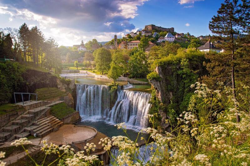 Network Apartment Jajce Buitenkant foto